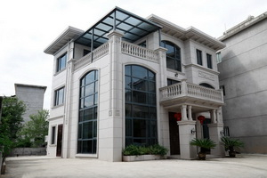 瓷磚外墻翻新仿石漆需要鏟掉瓷磚嗎？